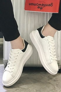 型格不冻脚！秋冬男款运动鞋穿搭全攻略，从运动服到日常混搭一篇搞定