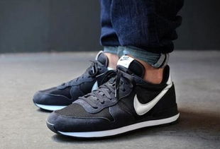 运动鞋的成本价解析 从材料到市场的多维度考量