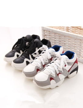 韩国最新款804女运动鞋 防滑时尚，独家设计厂家直销