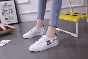 2018春季韩版小白鞋 学生党的百搭潮流新风尚